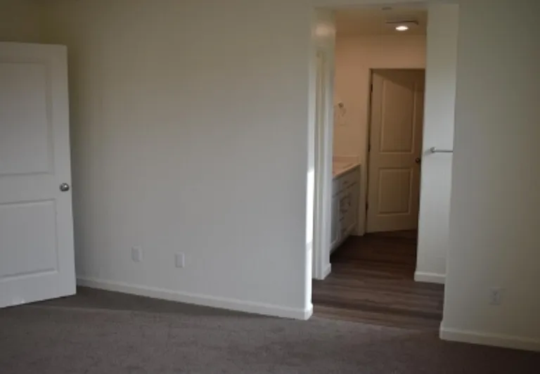 781 Irma Dr — Photo 18