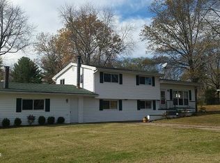 501 Cessna Ln, Mount Vernon, IL