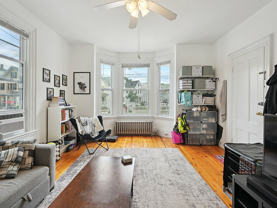1st image of 67 Concord Ave #1