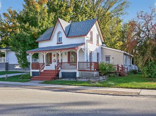 9 Maria St, Springwater, ON L0L1P0