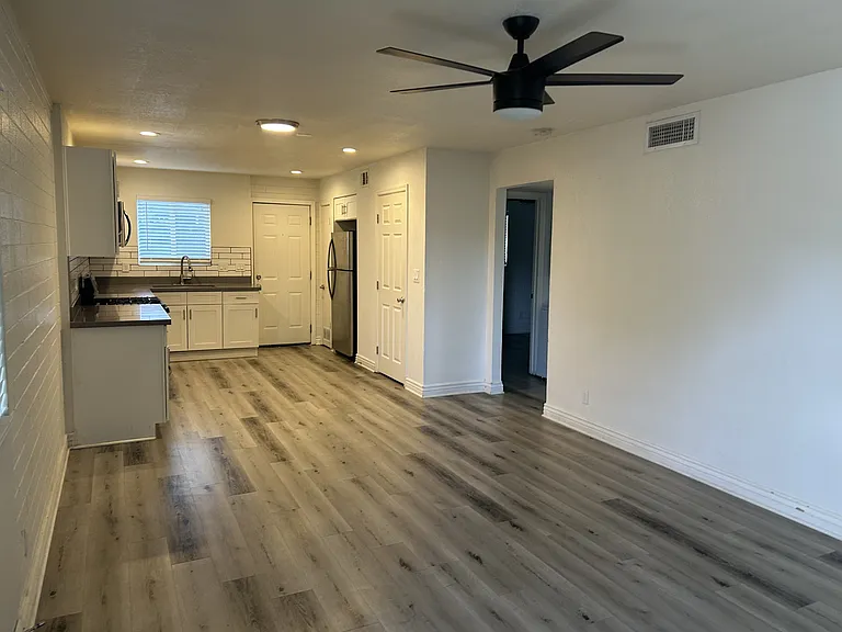 6725 E Earll Dr #1 — Photo 11