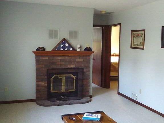 2nd image of 17157 Ventura Dr