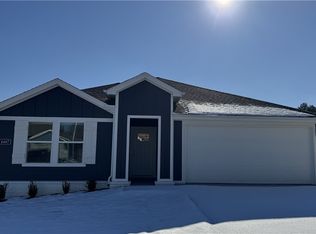 4487 W Glacier St, Fayetteville, AR 72704