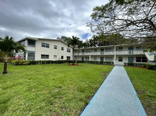 257 Tilford M #257, Deerfield Beach, FL 33442