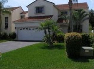 672 Sand Creek Cir, Weston, FL 33327