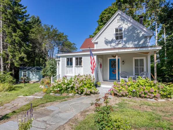 428 Island Avenue, Portland, ME 04108