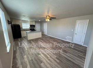 101 2nd St, Cleburne, TX 76033