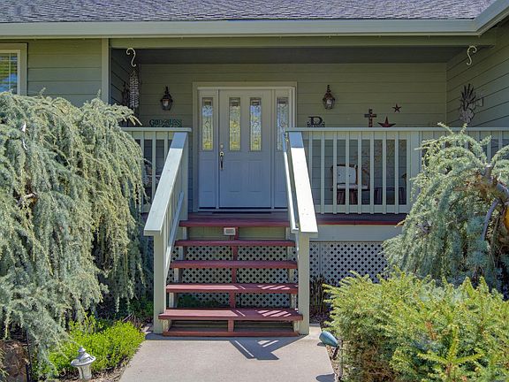 2nd image of 6031 Blancas Ct
