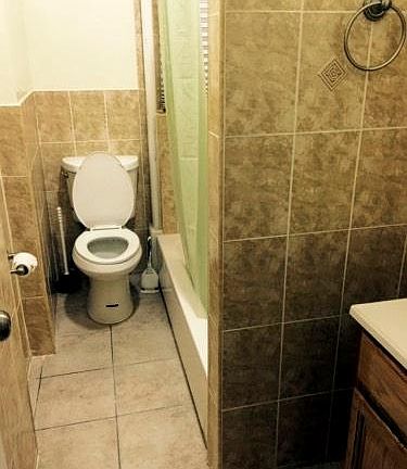 3rd image of 3814 Astoria Blvd APT 4