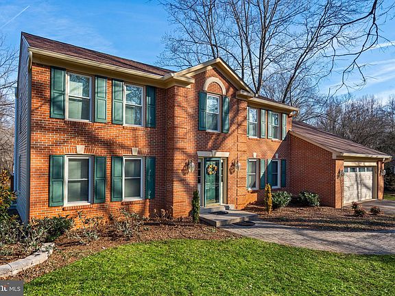 3rd image of 5091 Brentwood Farm Dr
