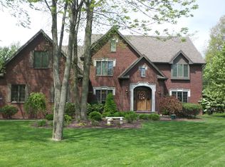 8615 Raintree Run, Poland, OH 44514