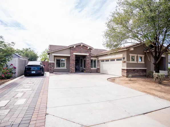 2955 E SANTA FE Lane, Gilbert, AZ 85297