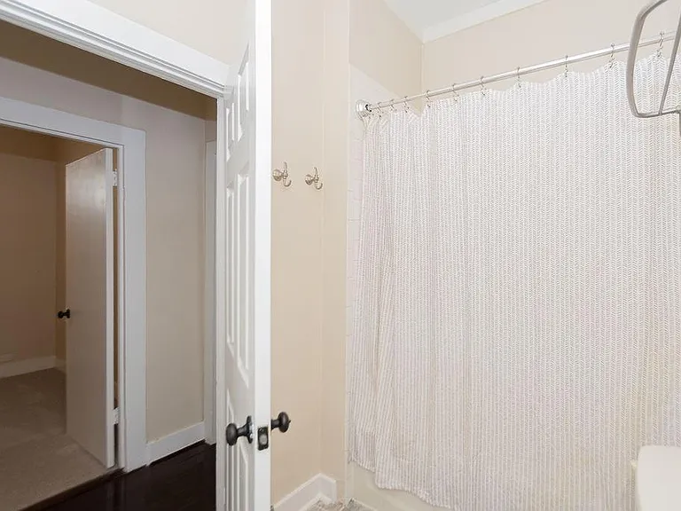 3909 Barnes St — Photo 13