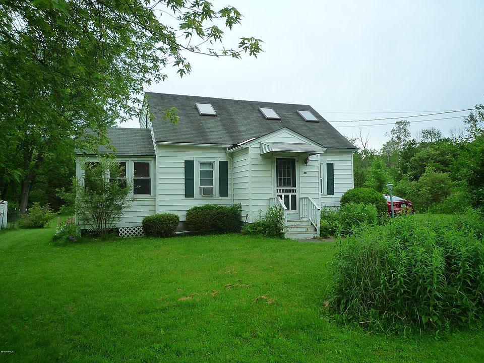 2nd image of 25 Sunset Dr