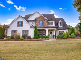 233 Chasewood Ln, Senoia, GA 30276