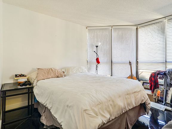 4th image of 405 N Wabash Ave Unit 2212