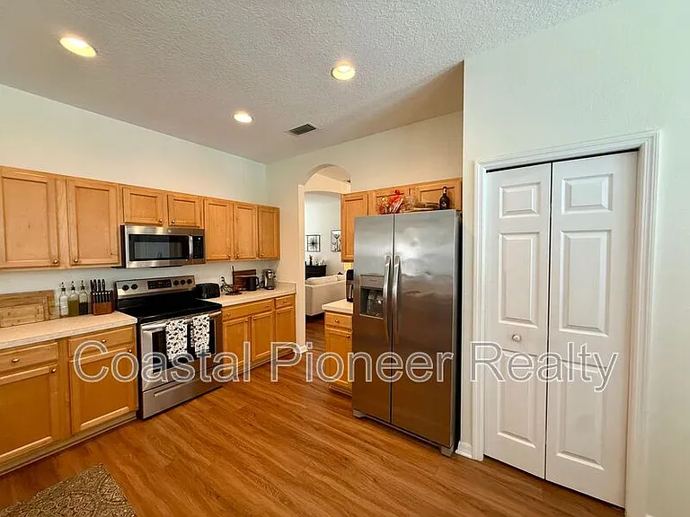 11113 Avery Oaks Dr — Photo 13