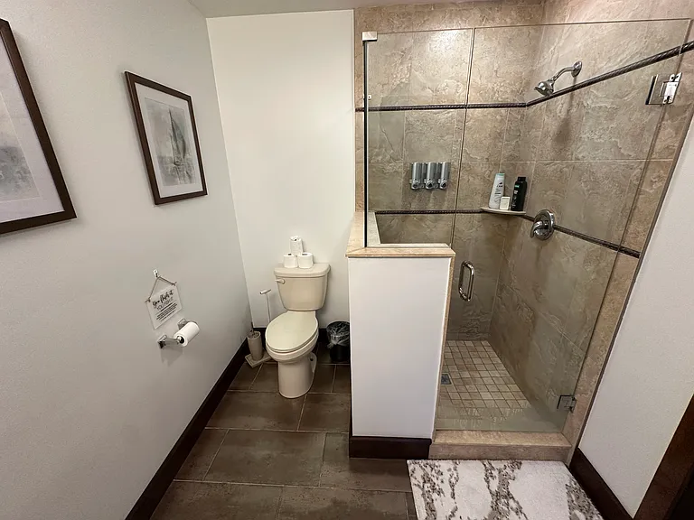 2650 Philippe Pkwy — Photo 13