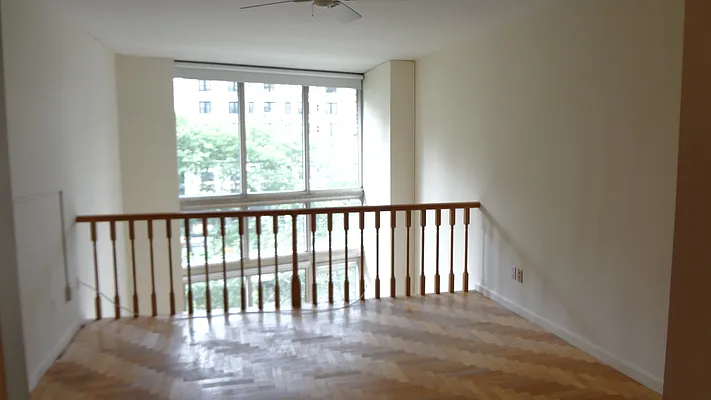 Rented by Royal Operation System | media 25