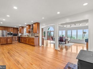 26217 Rudale Dr, Clarksburg, MD 20871