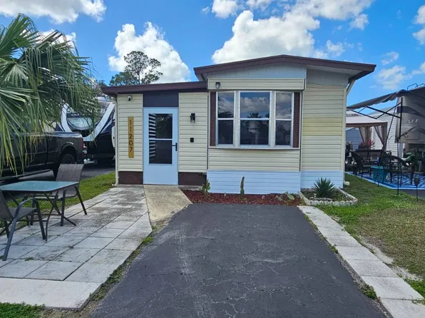 11207 M St, Port Richey, FL 34668