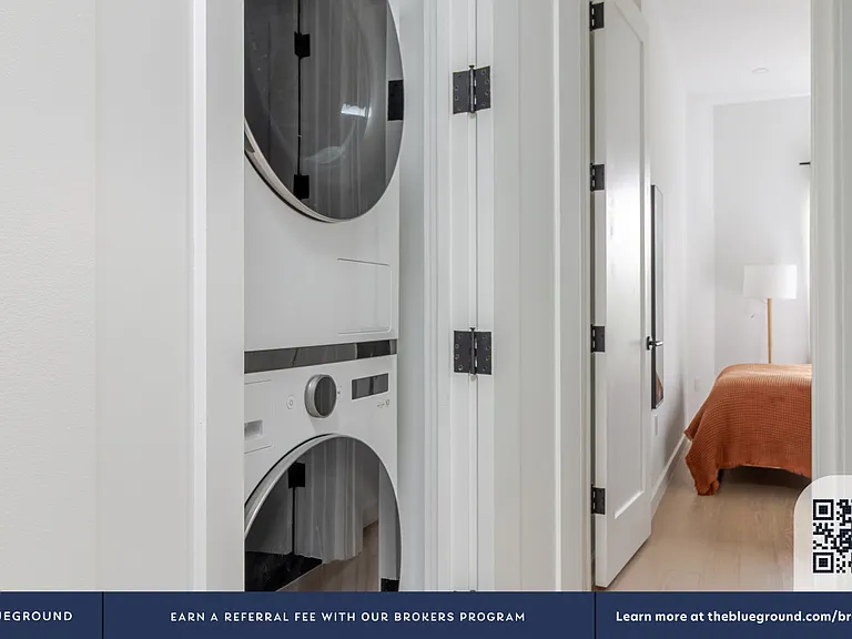 227 S 4th St #3 — Photo 14