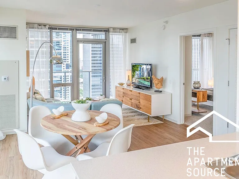 345 Dnp East Wacker Dr #STUDIO — Photo 4