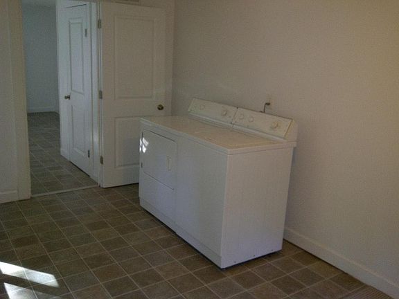Huge Laundry Room Off Kitchen