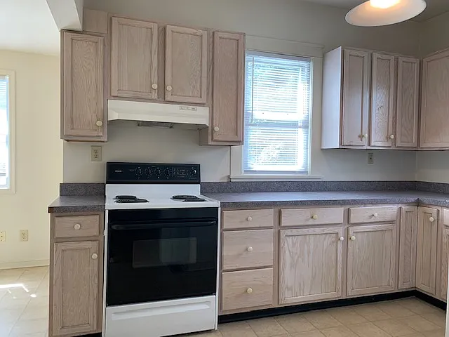 2 bed, 972 sqft, $1,650 — Photo 4