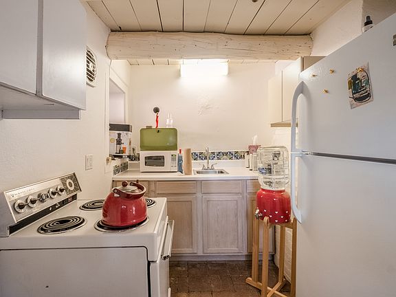 3rd image of 8905 Guadalupe Trl NW
