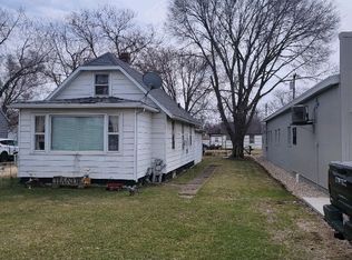 1213 W Rock Falls Rd, Rock Falls, IL 61071