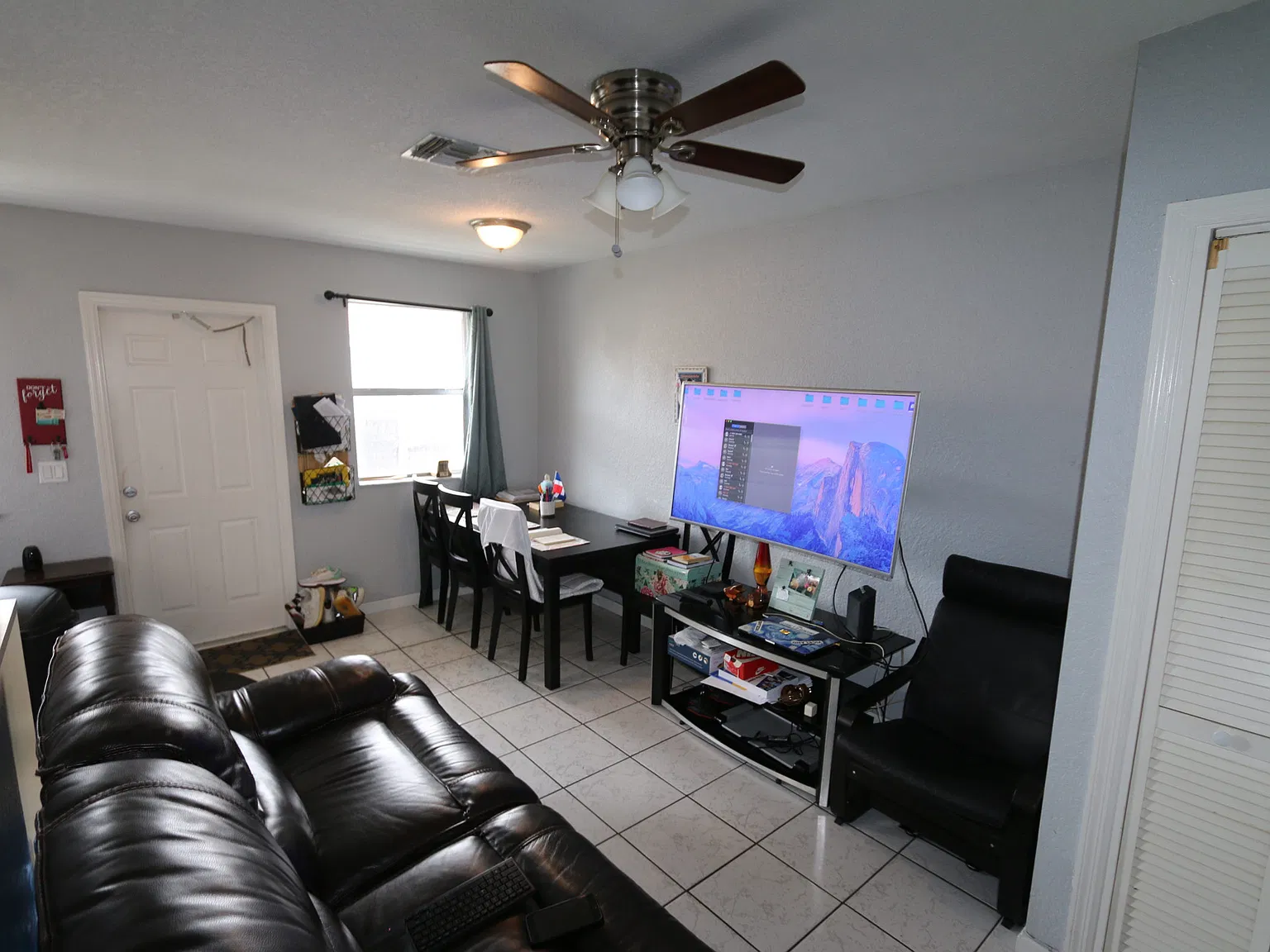 1013 NW 8th St — Photo 4