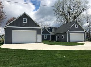 12972 Theris Dr, Wayland, MI 49348