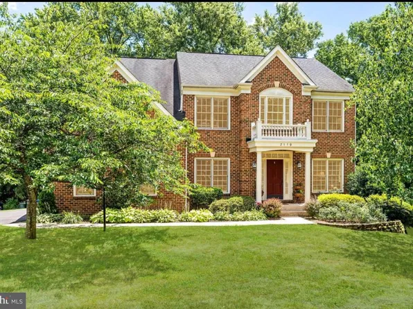 7119 Coventry Rd, Alexandria, VA 22306