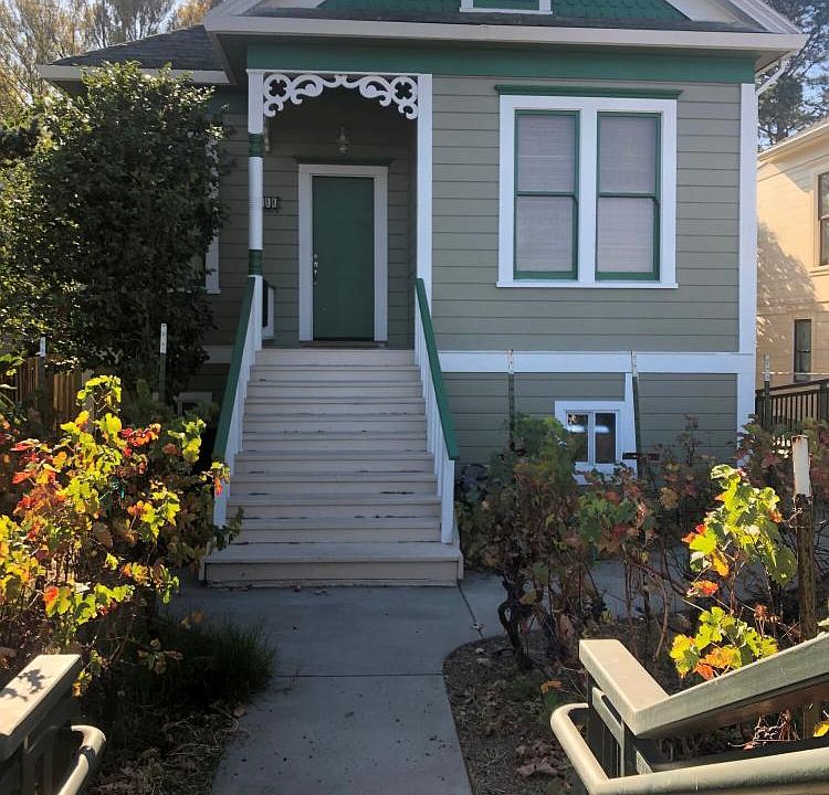1st image of 411 1st St