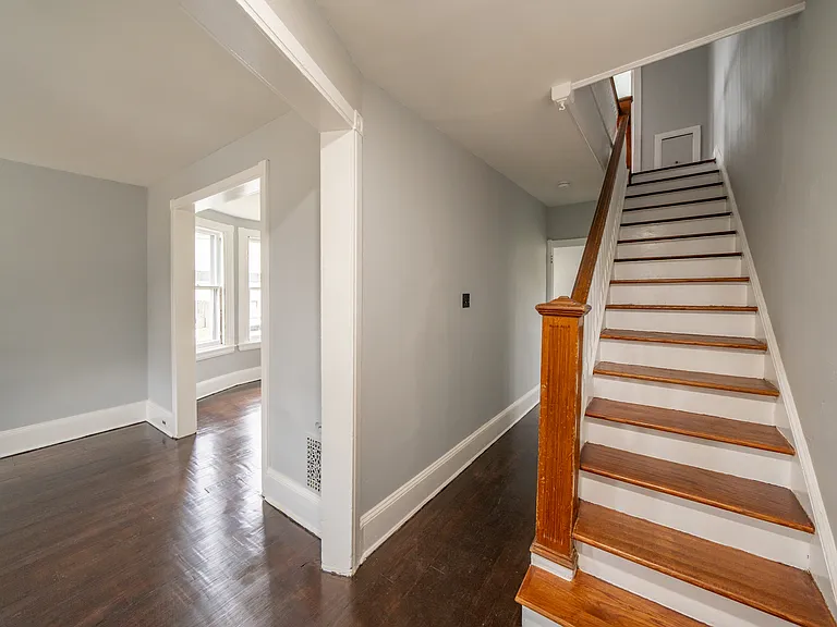 432 S Matlack St — Photo 34