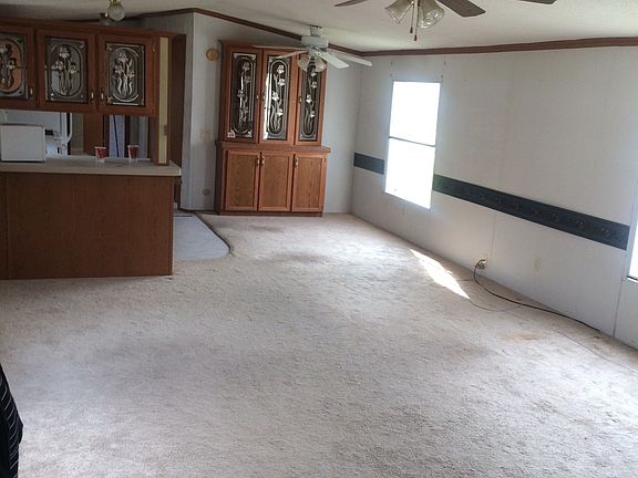 5th image of 132 Oakwood Dr
