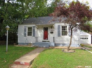 4423 Parkview Ct, Rock Island, IL 61201