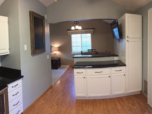3rd image of 12829 Emiline St