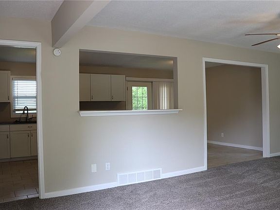 3rd image of 9534 Connell Dr
