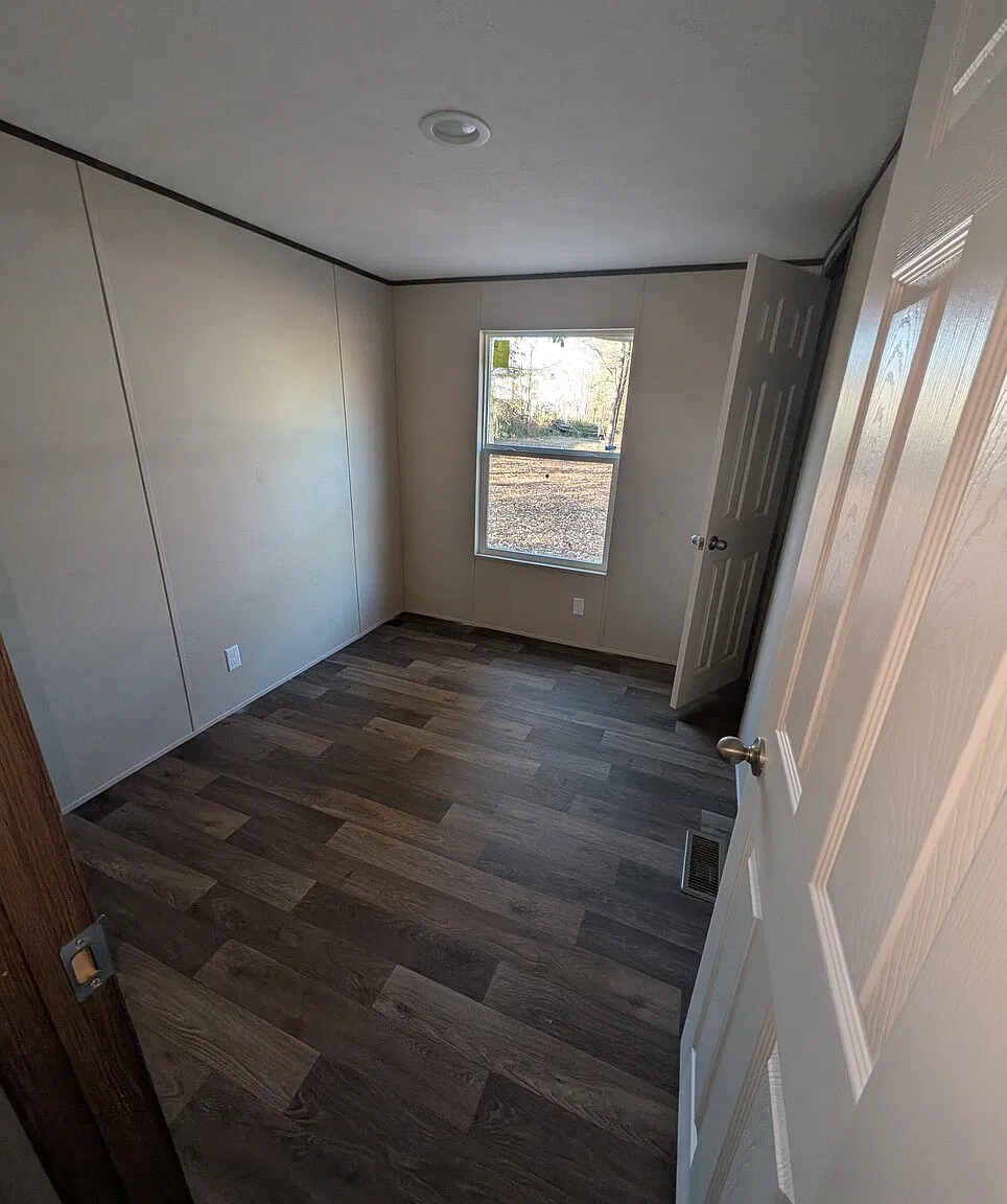 3201 Central Heights Rd — Photo 4