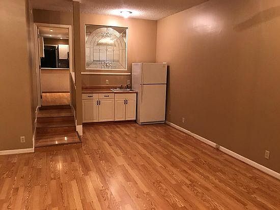 5th image of 501 Catalina Dr