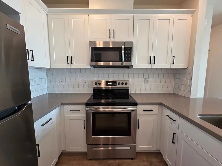 310 Palm Ave — Photo 54