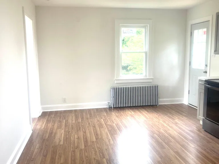 43 Warner St — Photo 10