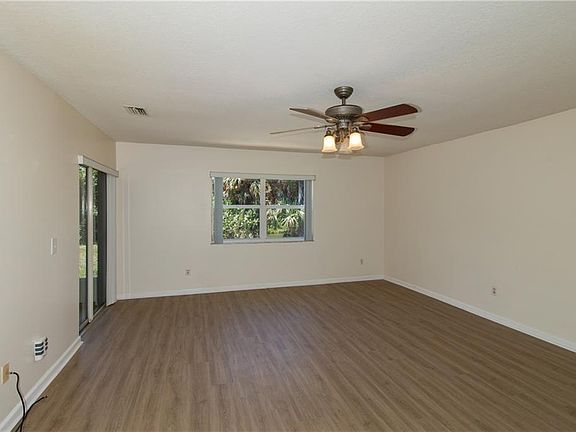 4th image of 365 S Wimbrow Dr APT A