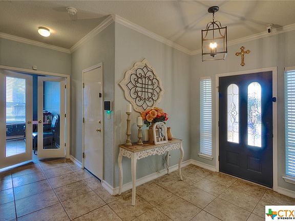5th image of 858 San Fernando Ln