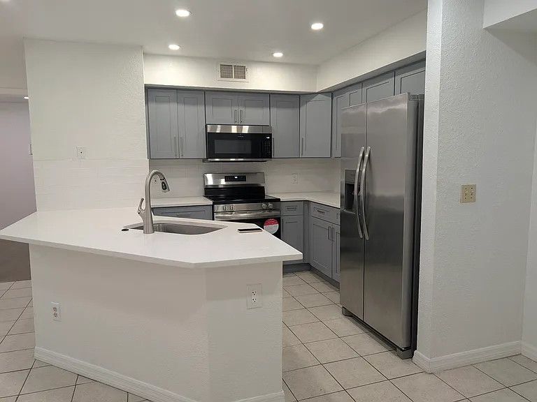 831 Camargo Way #112 — Photo 17