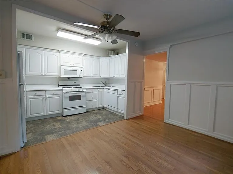 76 Laurel Forest Cir NE — Photo 8