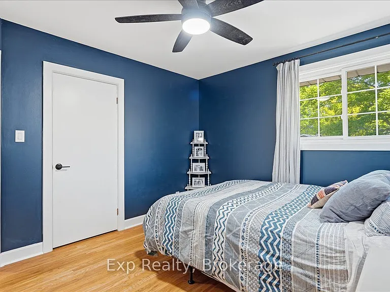 48 Melrose Cres — Photo 19