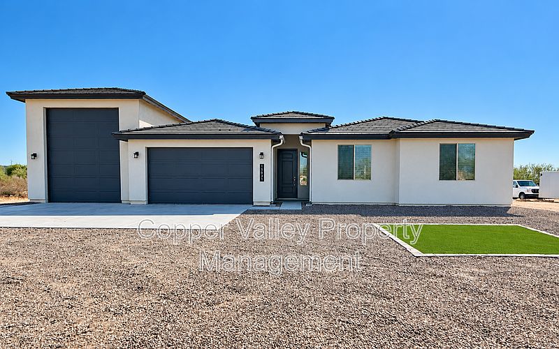 1st image of 15831 W Jomax Rd